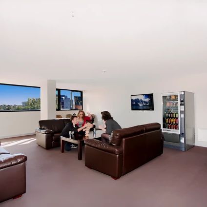 Studio Deluxe - Photo 1