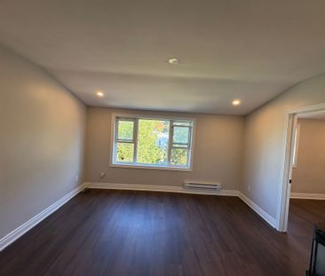 For Lease - 38 River Drive Unit# 3, Halton Hills, Ontario - Photo 3