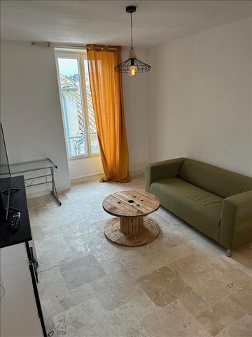 2 pièces - Meublé - 37,09 m² - 3ème étage - Colocation non autorisée - Photo 4