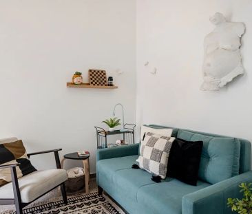2-bedroom apartment for rent in Lisbon, pets allowed with restrictions, smoking allowed - Photo 6