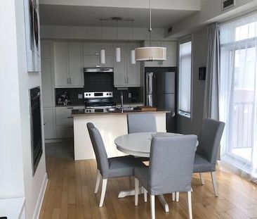 Penthouse 4 1/2 + mezzanine Faubourg Boisbriand - Photo 1