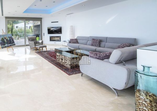 Modern seafront villa with incredible panoramic sea views in elite residential area of Altea, Alicante, Valencia
