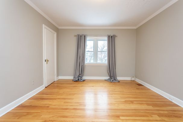 For Lease - 225 PLEASANT PARK Road, Alta Vista and Area, Ontario - Photo 1