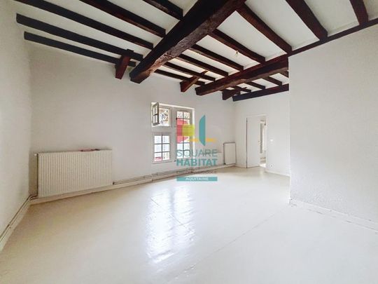 Location Appartement 3 pièces 74m² AIRE SUR L ADOUR 40800 - Photo 1