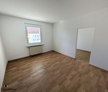 ++ helle 4-Raum-Wohnung mit Balkon & Tageslichtbad - ruhig wohnen i... - Foto 1