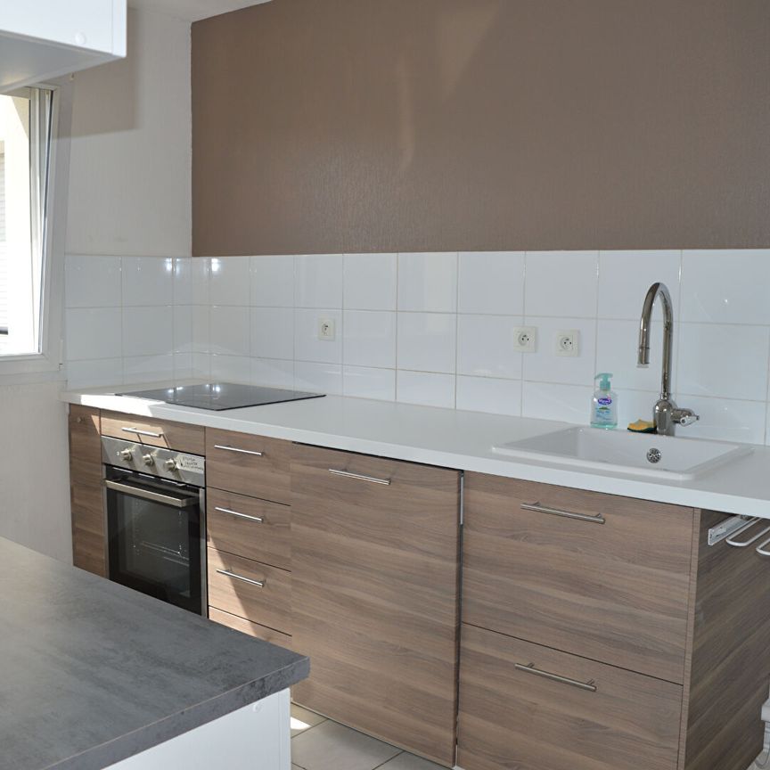 Location Appartement 3 pièces 79m² - Photo 1