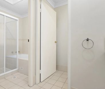 Quality 3 Bedroom Home in Highly Desirable Area - Photo 1