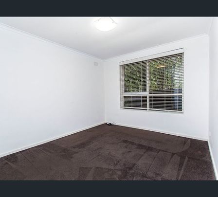 8/11 Main Street, Blackburn, Vic 3130 - Photo 1