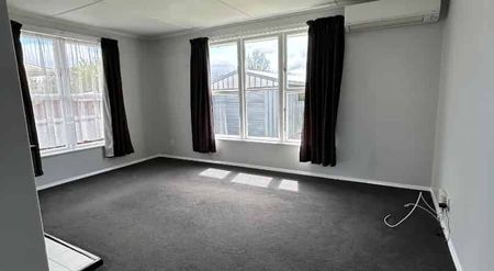 Big Backyard & Great Outdoor Space! - Photo 4