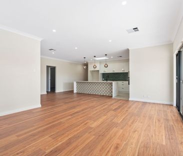 Quality home in sought after location - Photo 1
