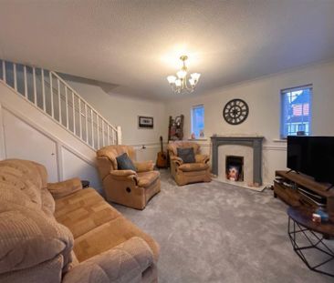 3 Bedroom Semi Detached To Let - Photo 1