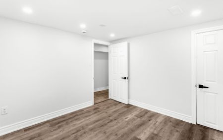 For Lease - 313 Ashbury Road Unit# Lower, Oakville, Ontario - Photo 3