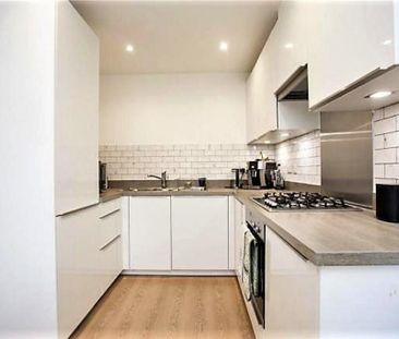 2 bedroom semi-detached house to rent - Photo 5