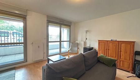 Appartement 1 pièces 29m2 REIMS 430 euros - Photo 3