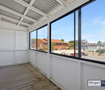 Convenience, comfort and a premium western‑suburbs lifestyle - Photo 6