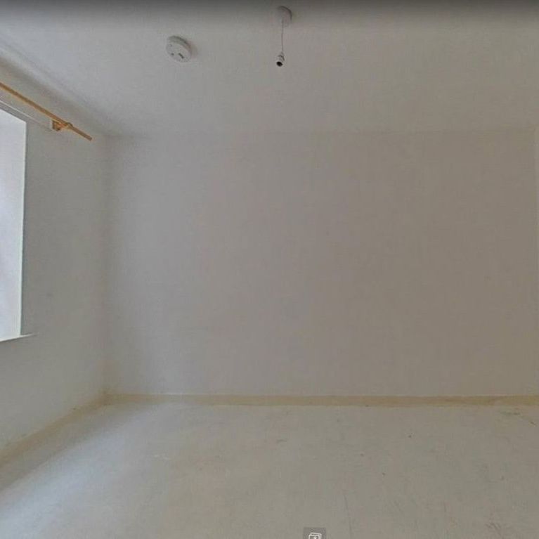 Jeune Hall, Oxford, Oxford - Photo 1