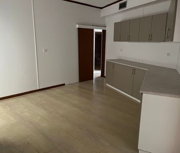 Ενοικίαση κατοικίας, 105 τ.μ., Πειραιάς, 800 € - Photo 2