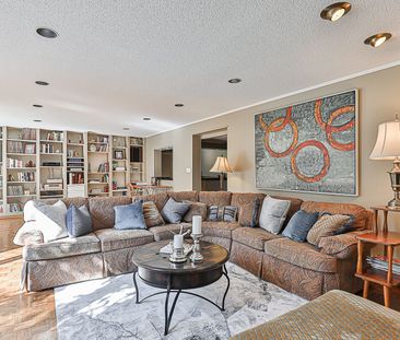 For Lease - 4 Page Avenue, Toronto, Ontario - Photo 4