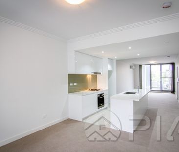 As New 3 Bed Room Apartment, Close to Train Station with Gym and Sw... - Photo 5