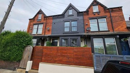 Longroyd Terrace, Beeston, LS11 - Photo 4