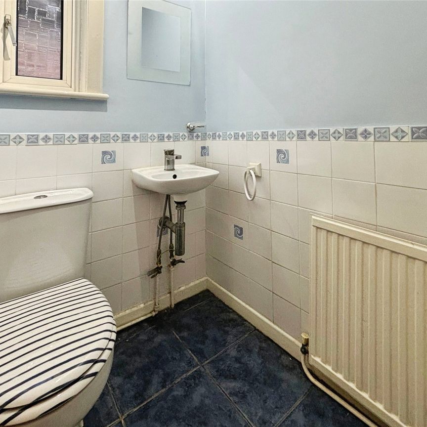 3 bedroom house to rent Ripley Road, BN11 - Photo 1