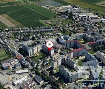Západní slunce v bytě 2+kk s lodžií v žádané lokalitě Opava Kateřinky - Photo 6