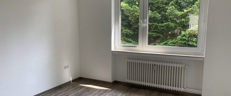 Renovierte 2-Zimmer-Wohnung mit Balkon - Foto 1