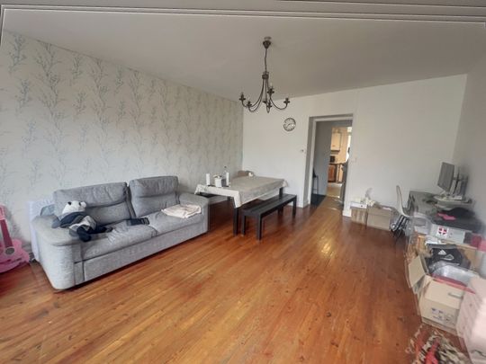 Location Appartement 3 pièces 71m² LE PONT DE BEAUVOISIN 38480 - Photo 1