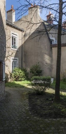 Appartement – Type 2 – 49m² – 324.73 € – NEUVY-SAINT-SÉPULCHRE - Photo 1