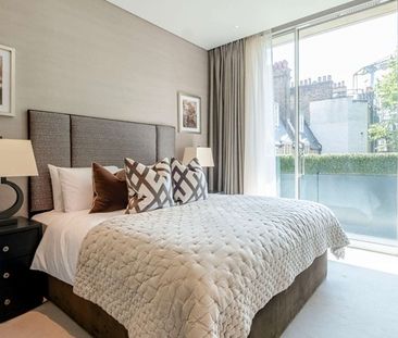 3 Bedroom Apartment, Green Street, Mayfair, W1K - Photo 6