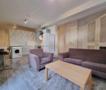 Studio to rent - Photo 5