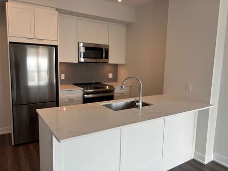 For Lease - 430 Square One Drive Unit# 4303, Mississauga, Ontario - Photo 5