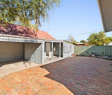 1105 Mair Street, Ballarat Central - Photo 2