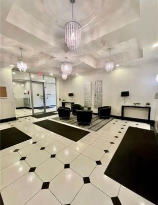 For Lease - 5327 Upper Middle Road Unit# 210, Burlington, Ontario - Photo 1