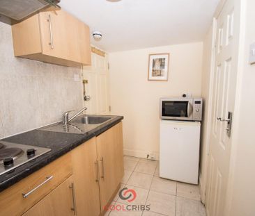 Studio to rent - Photo 3