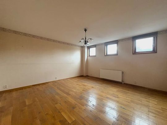 Appartement te huur - Photo 1