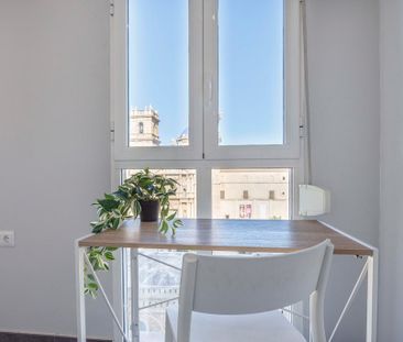 Avinguda de la Constitució, Valencia, Valencian Community 46019 - Photo 5