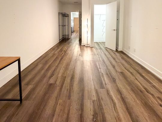 For Lease - 7 Grenville Street Unit# 616, Toronto, Ontario - Photo 1