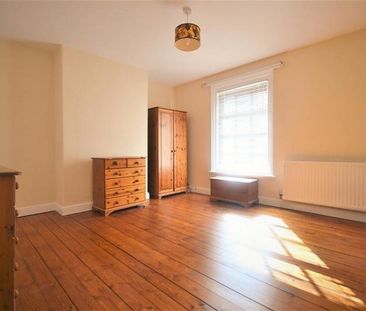2 Bedroom Terraced To Let - Photo 4