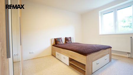 Pronájem bytu 2+1 v osobním vlastnictví 60 m², Praha 6 - Vokovice - Photo 2