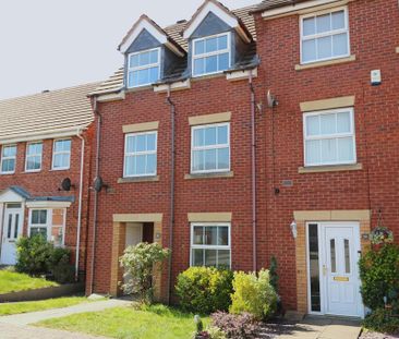 3 bedroom semi-detached house to rent - Photo 4