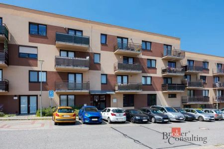 Pronájem bytu 1+kk 43 m - Photo 2
