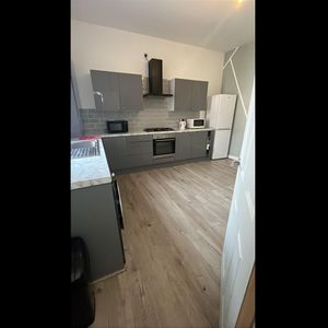 Room in a Shared House, Elford Grove, LS8 - Photo 2