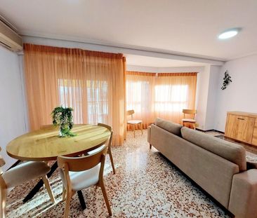 Piso de alquiler en Reina Victoria - Miguel Hernández - Photo 5