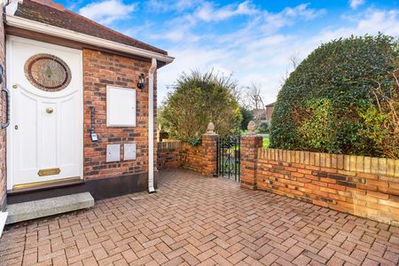 75 SHREWSBURY, DUBLIN 4, D04 KK55 - Photo 2