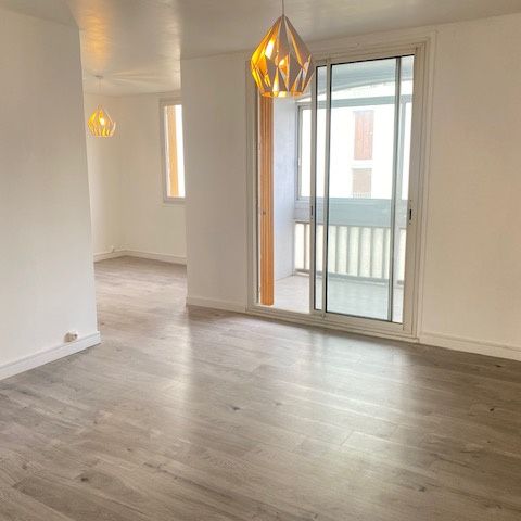 Location Appartement 4 pièces 70m² PERPIGNAN 66100 - Photo 1
