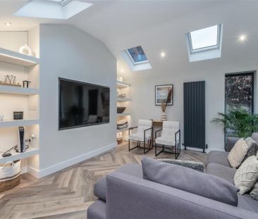 5 Bedroom Detached To Let - Photo 4