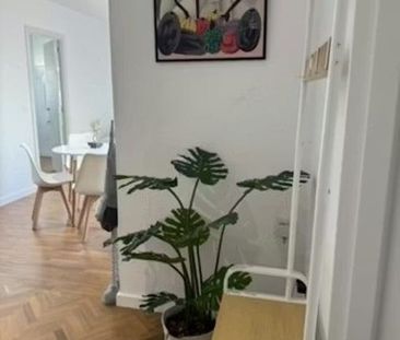 Carrer de Gorgos, Valencia, Valencian Community 46021 - Photo 3