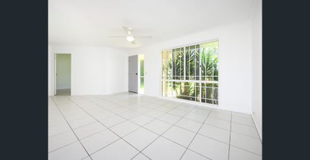 Light & Bright Renovated Low-set Home in a Convenient Wellington Point Location - Photo 3