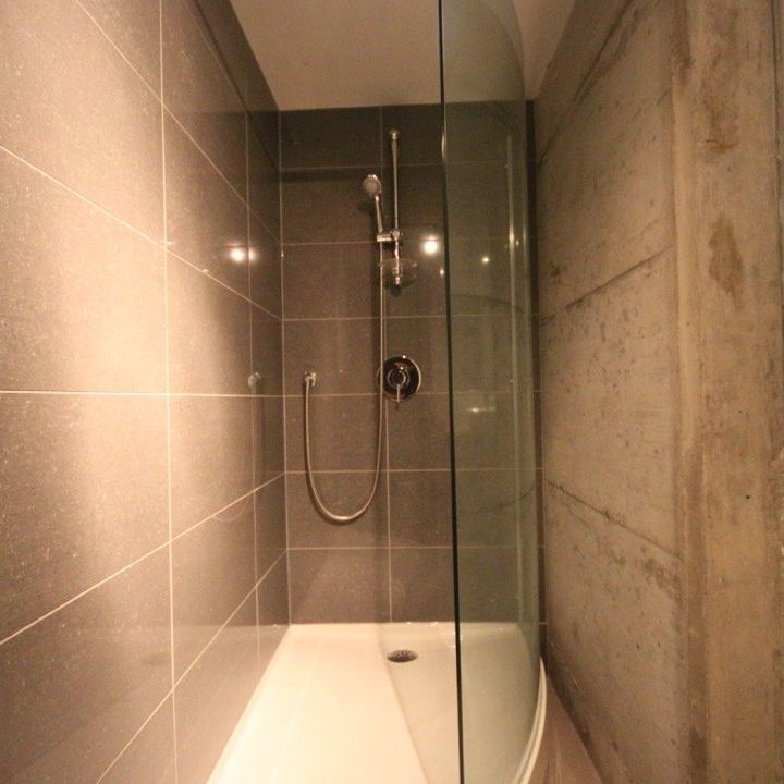 1205 Rue MacKay, Montréal (Ville-Marie), QC H3G - Photo 1